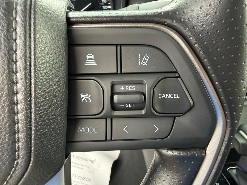 Toyota Tundra 4WD Vehicle Image 08