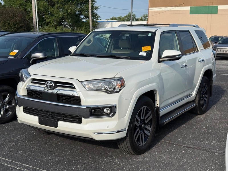 Toyota 4Runner Vehicle Image 02