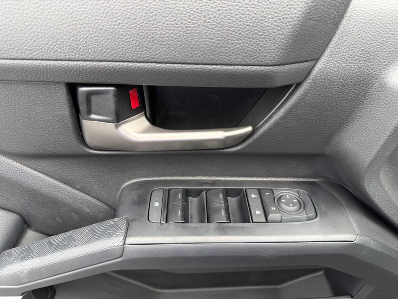 Toyota Tacoma 4WD Vehicle Image 20