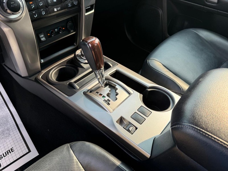 Toyota 4Runner Vehicle Image 20