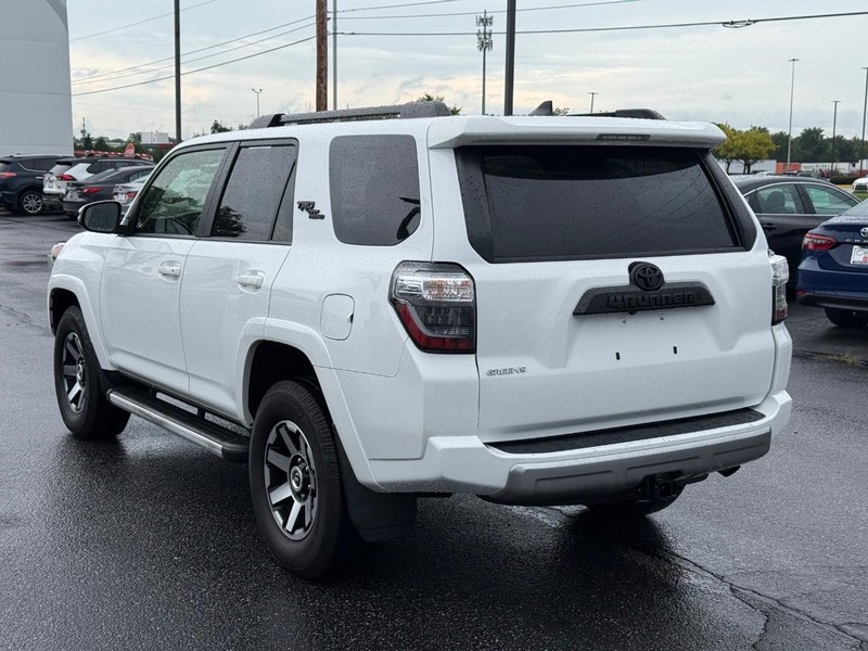 Toyota 4Runner Vehicle Image 05