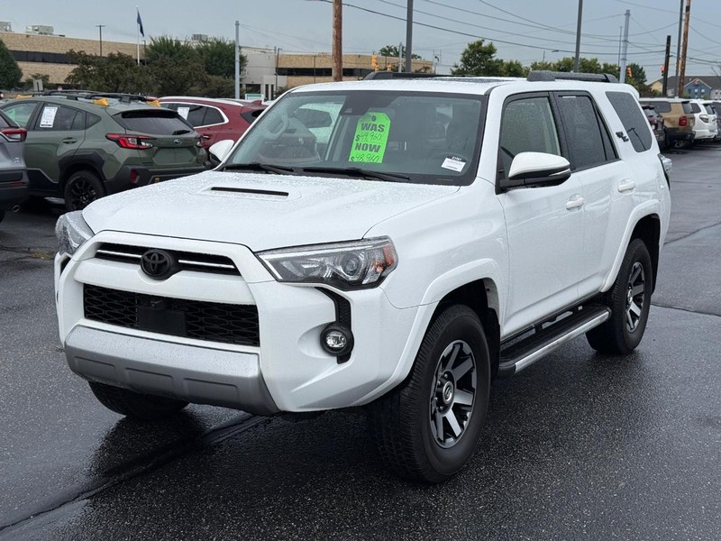 Toyota 4Runner Vehicle Image 08