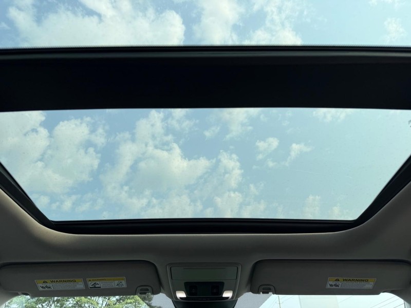 Honda Pilot Vehicle Image 13