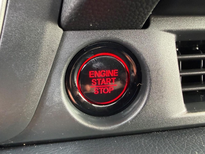 Honda Pilot Vehicle Image 18