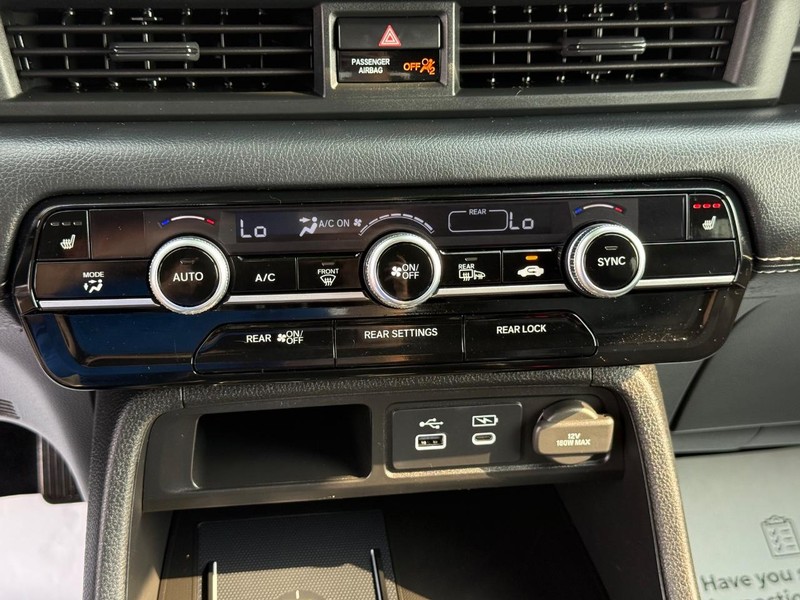 Honda Pilot Vehicle Image 22