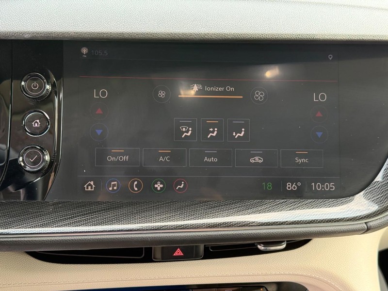 Buick Envision Vehicle Full-screen Gallery Image 18