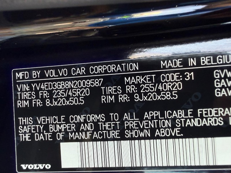 Volvo C40 Recharge Pure Electric Vehicle Image 23