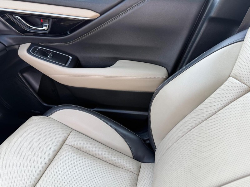 Subaru Outback Vehicle Image 21