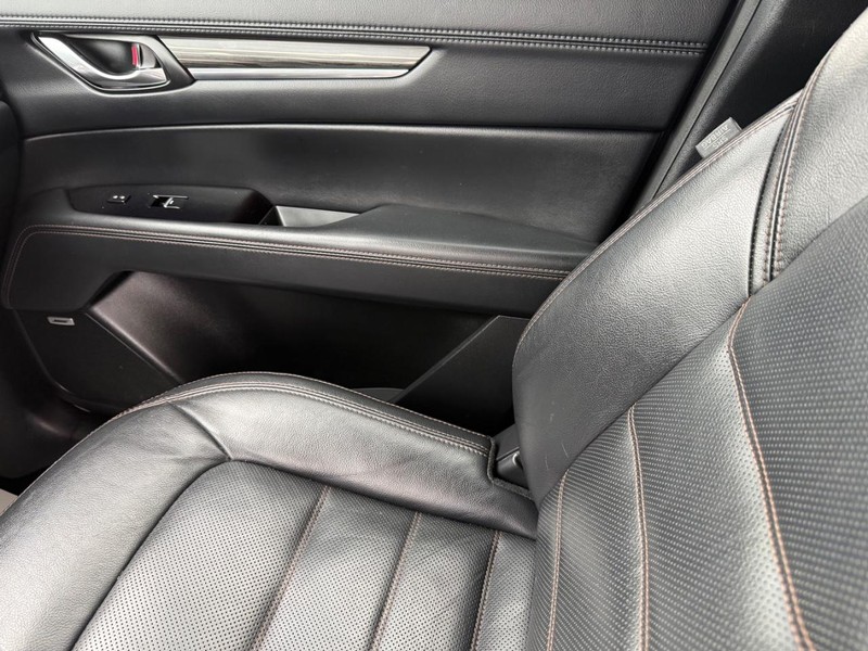 Mazda CX-5 Vehicle Image 23