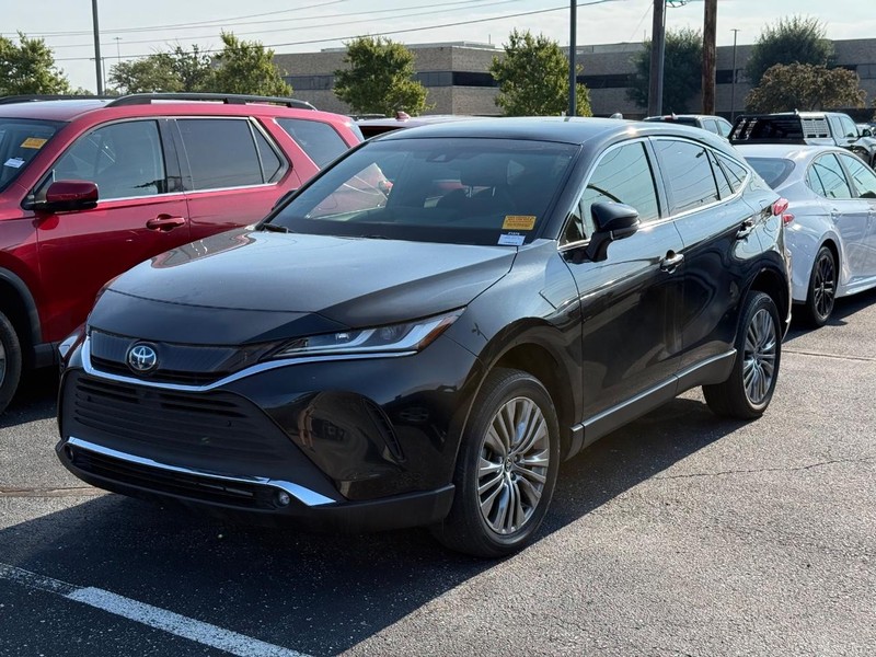Toyota Venza Vehicle Image 02