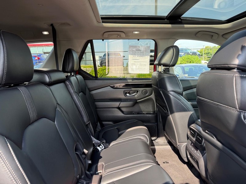 Honda Pilot Vehicle Image 11