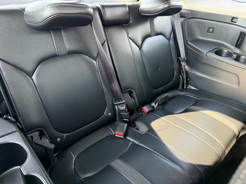 Honda Pilot Vehicle Image 12
