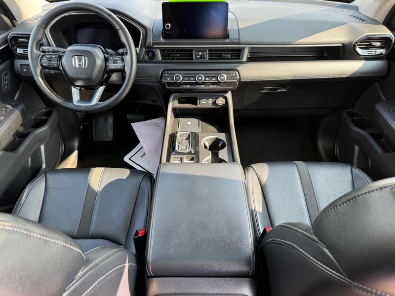 Honda Pilot Vehicle Image 14