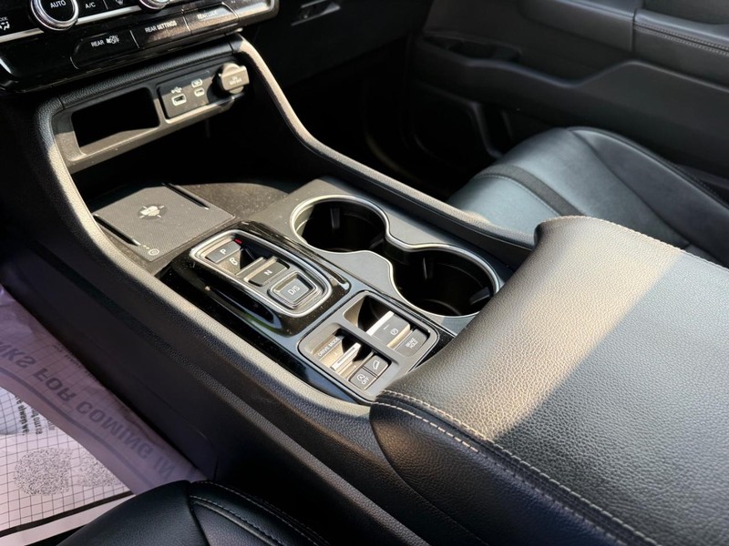 Honda Pilot Vehicle Image 23