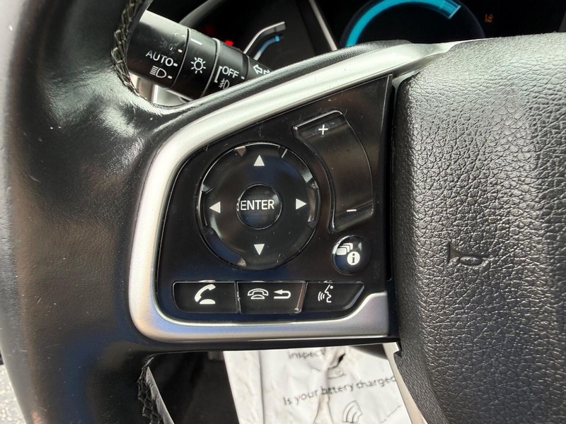 Honda Civic Sedan Vehicle Image 14