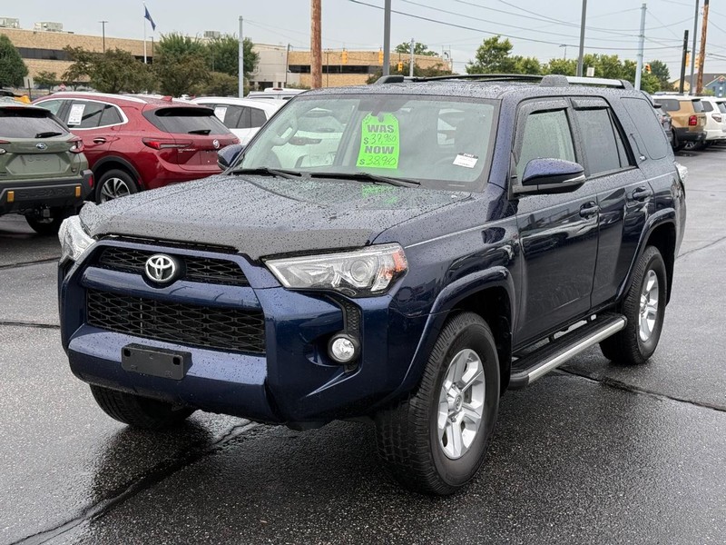 Toyota 4Runner Vehicle Image 07