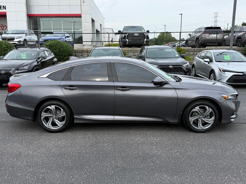 Honda Accord Sedan Vehicle Image 02