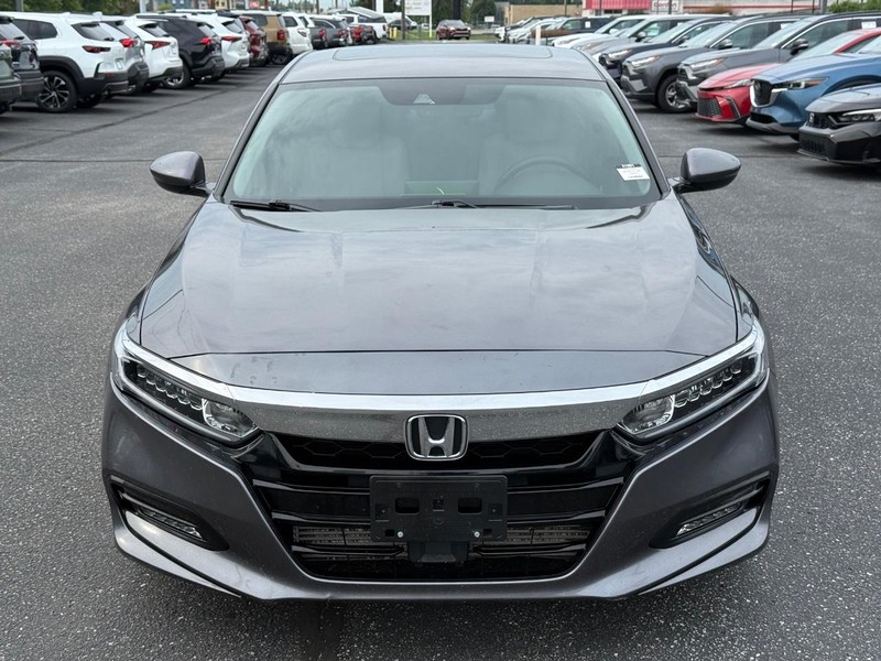 Honda Accord Sedan Vehicle Image 09