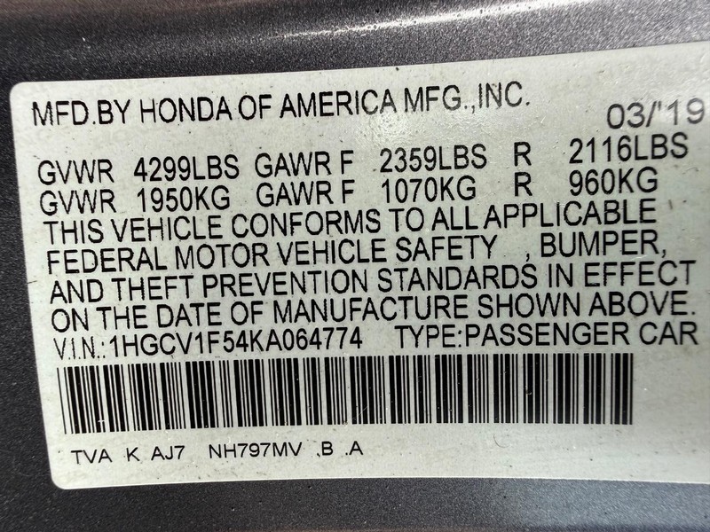 Honda Accord Sedan Vehicle Image 28