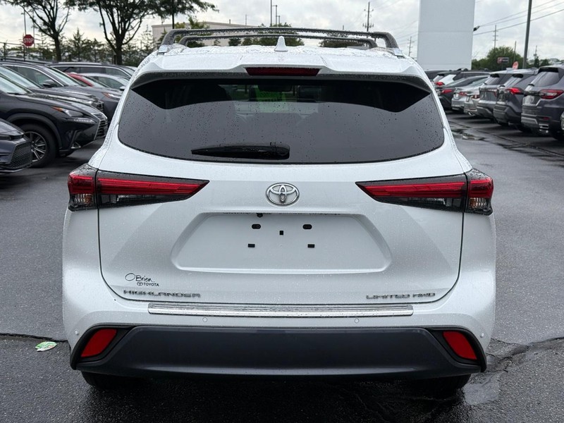 Toyota Highlander Vehicle Image 04