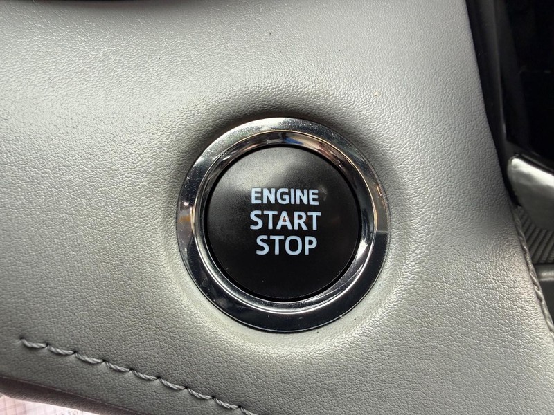 Toyota Highlander Vehicle Image 18