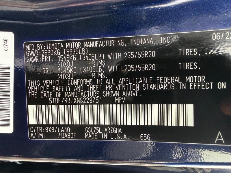 Toyota Highlander Vehicle Image 29