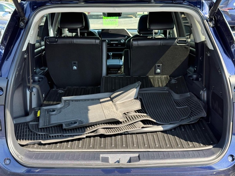 Toyota Highlander Vehicle Image 07