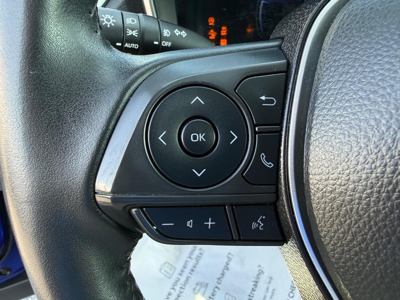 Toyota Corolla Cross Vehicle Image 13