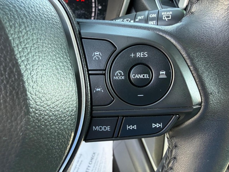 Toyota Corolla Cross Vehicle Image 14