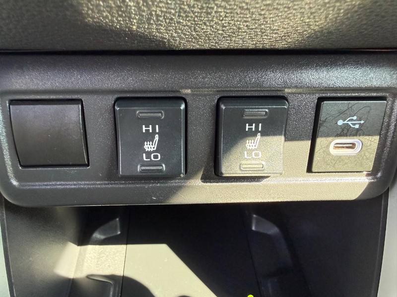 Toyota Corolla Cross Vehicle Image 16