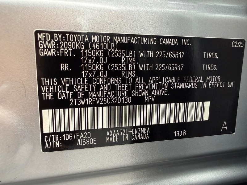 Toyota RAV4 Vehicle Image 25