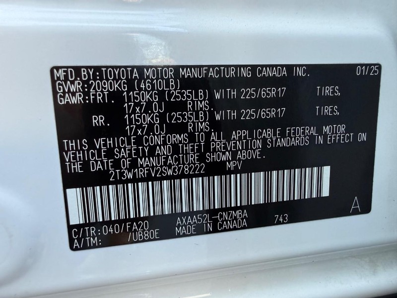 Toyota RAV4 Vehicle Image 25