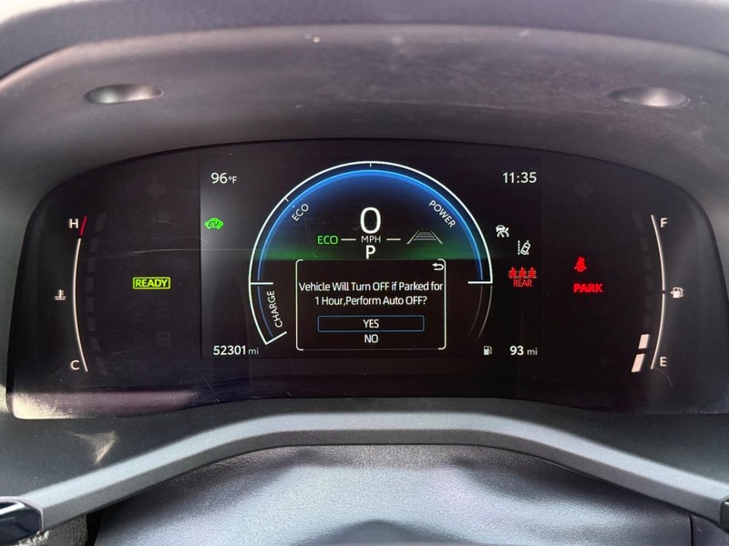 Toyota Camry Vehicle Image 20