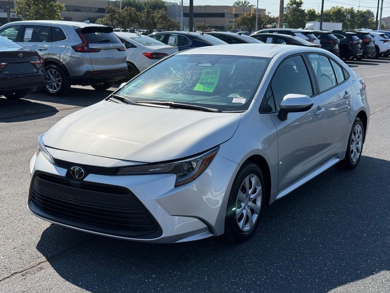 Toyota Corolla Vehicle Image 08