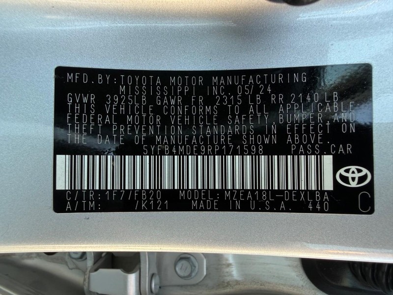 Toyota Corolla Vehicle Image 23