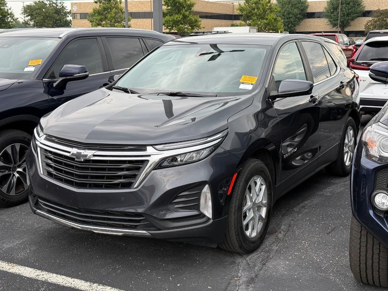 Chevrolet Equinox Vehicle Image 02