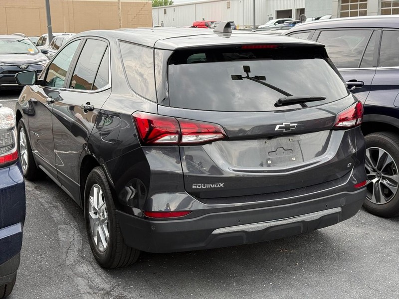 Chevrolet Equinox Vehicle Image 03