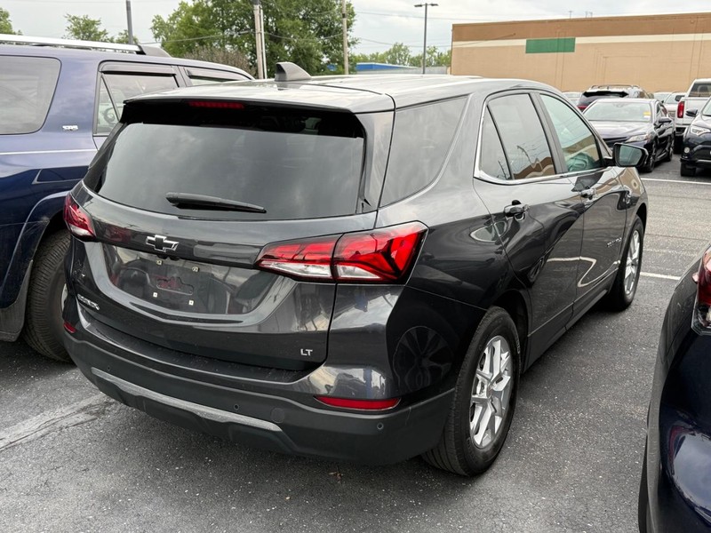 Chevrolet Equinox Vehicle Image 04