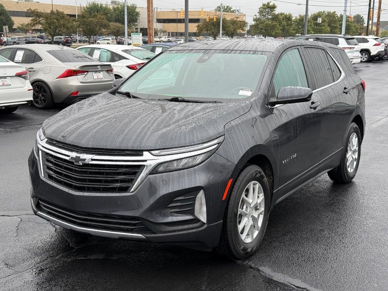 Chevrolet Equinox Vehicle Image 09
