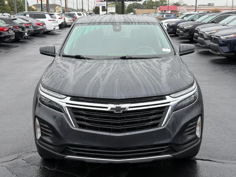 Chevrolet Equinox Vehicle Image 10