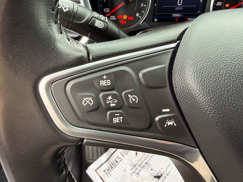 Chevrolet Equinox Vehicle Image 14