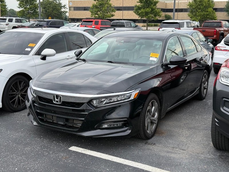 Honda Accord Sedan Vehicle Image 02