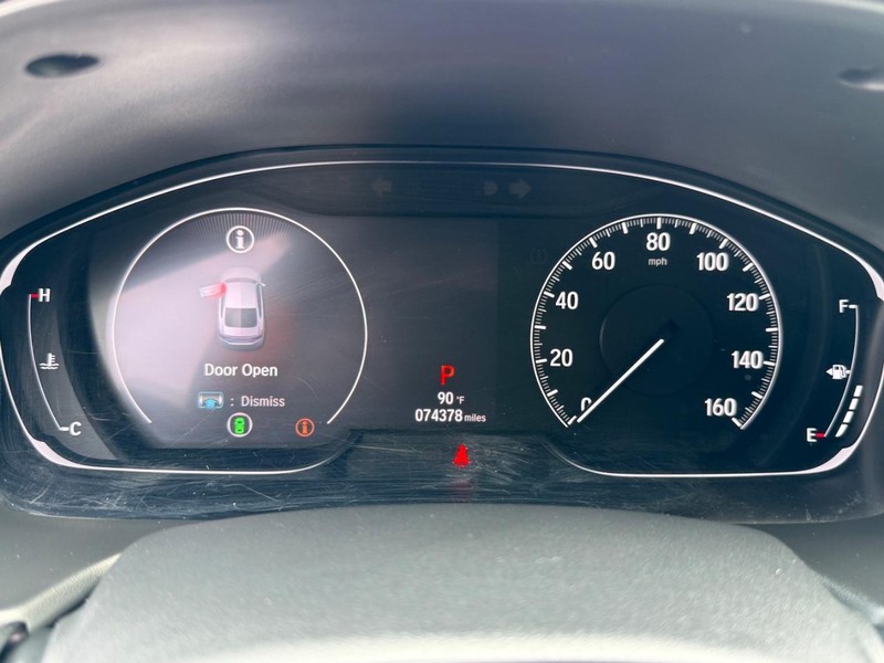 Honda Accord Sedan Vehicle Image 24