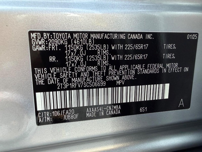 Toyota RAV4 Vehicle Image 25