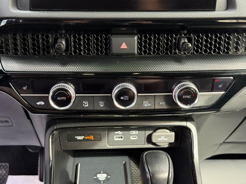 Honda CR-V Vehicle Image 21
