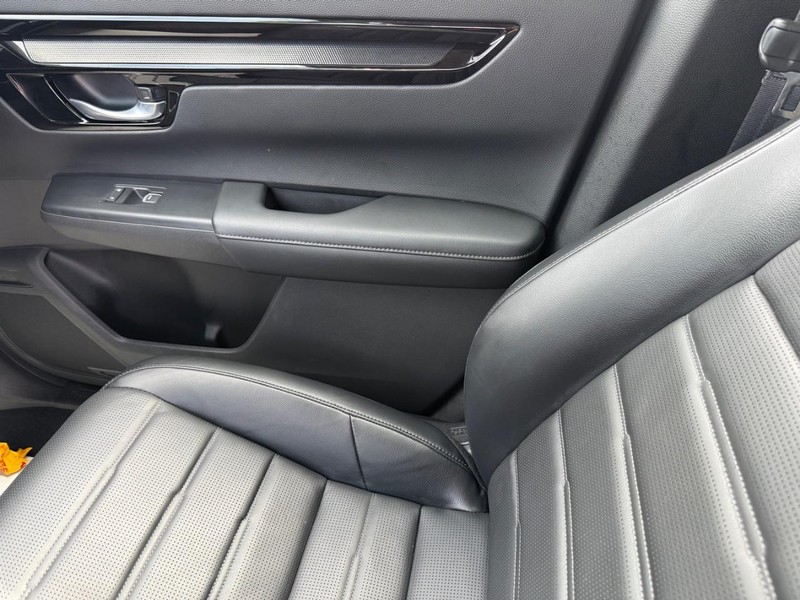 Honda CR-V Vehicle Image 23