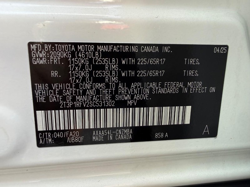Toyota RAV4 Vehicle Image 25