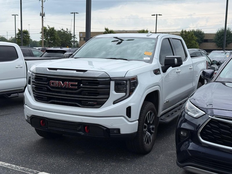 GMC Sierra 1500 Vehicle Image 02