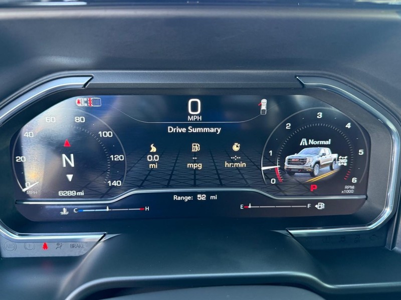 GMC Sierra 1500 Vehicle Full-screen Gallery Image 23