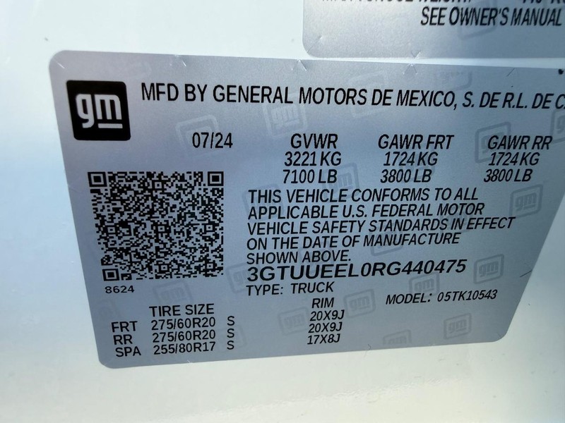 GMC Sierra 1500 Vehicle Full-screen Gallery Image 27